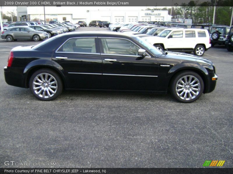 Brilliant Black / Medium Pebble Beige/Cream 2009 Chrysler 300 C HEMI