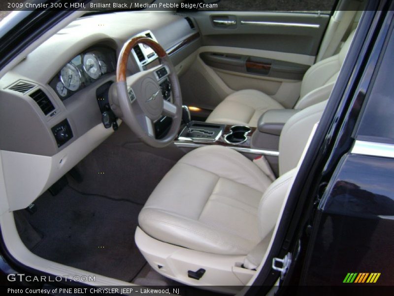 Brilliant Black / Medium Pebble Beige/Cream 2009 Chrysler 300 C HEMI