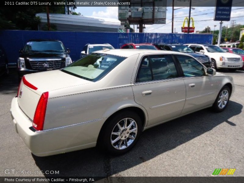 Vanille Latte Metallic / Shale/Cocoa Accents 2011 Cadillac DTS Luxury