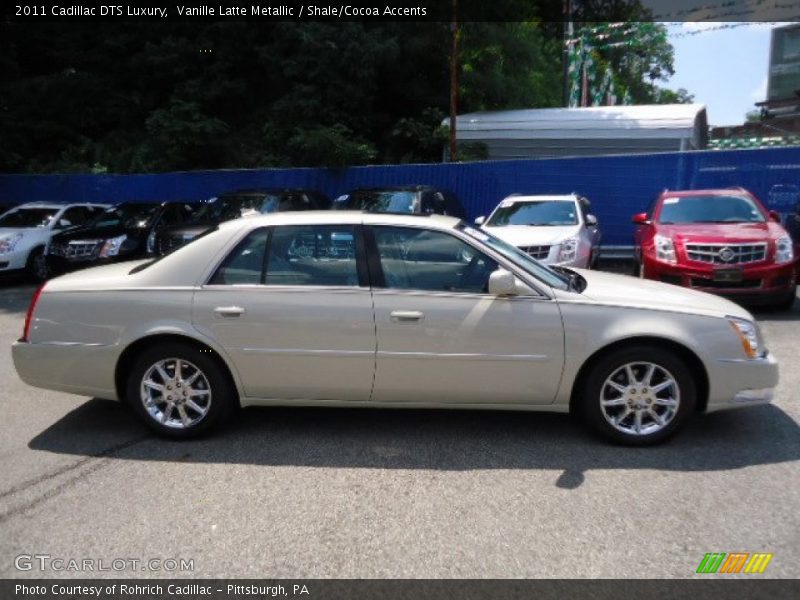 Vanille Latte Metallic / Shale/Cocoa Accents 2011 Cadillac DTS Luxury