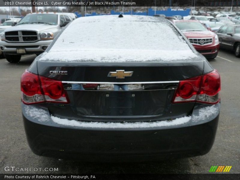 Cyber Gray Metallic / Jet Black/Medium Titanium 2013 Chevrolet Cruze LS