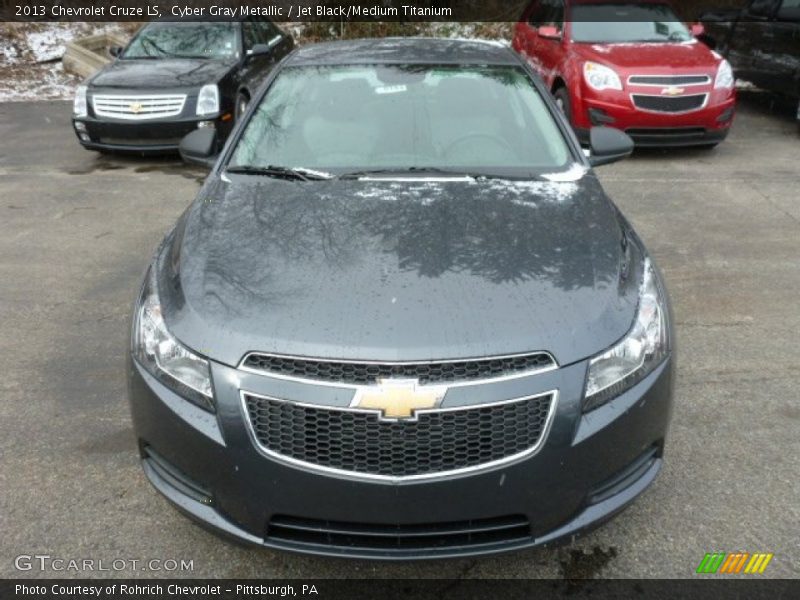 Cyber Gray Metallic / Jet Black/Medium Titanium 2013 Chevrolet Cruze LS