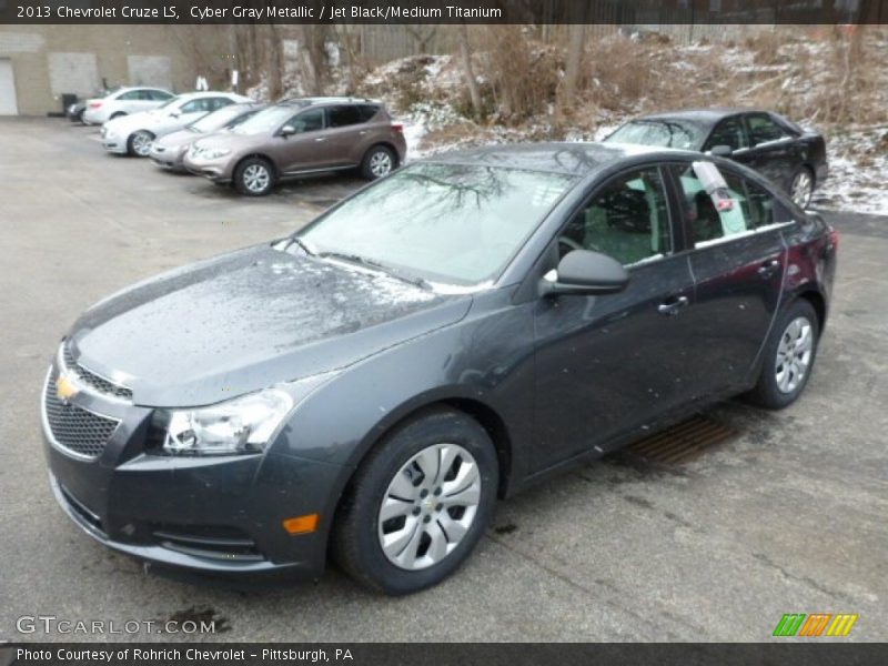 Cyber Gray Metallic / Jet Black/Medium Titanium 2013 Chevrolet Cruze LS