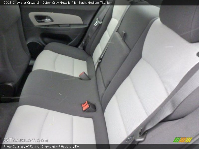 Cyber Gray Metallic / Jet Black/Medium Titanium 2013 Chevrolet Cruze LS