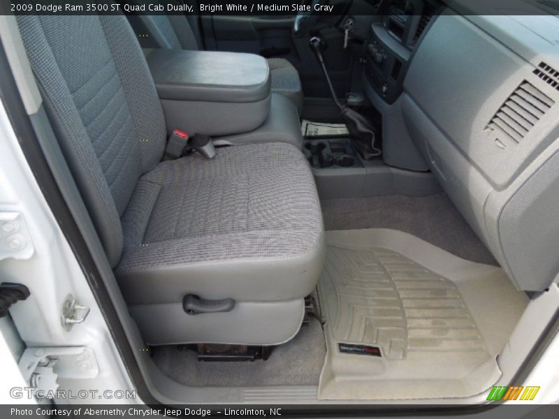 Bright White / Medium Slate Gray 2009 Dodge Ram 3500 ST Quad Cab Dually