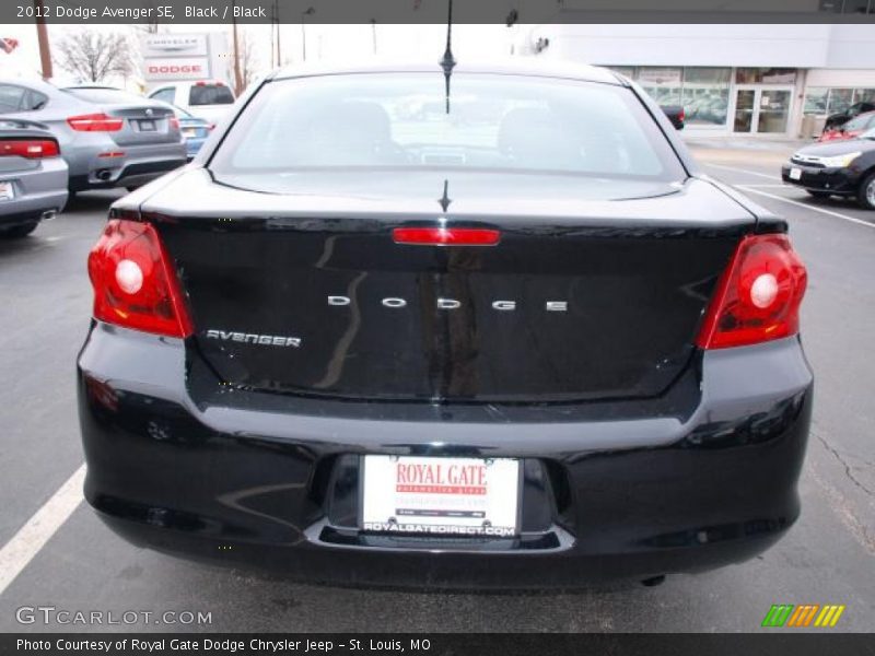 Black / Black 2012 Dodge Avenger SE