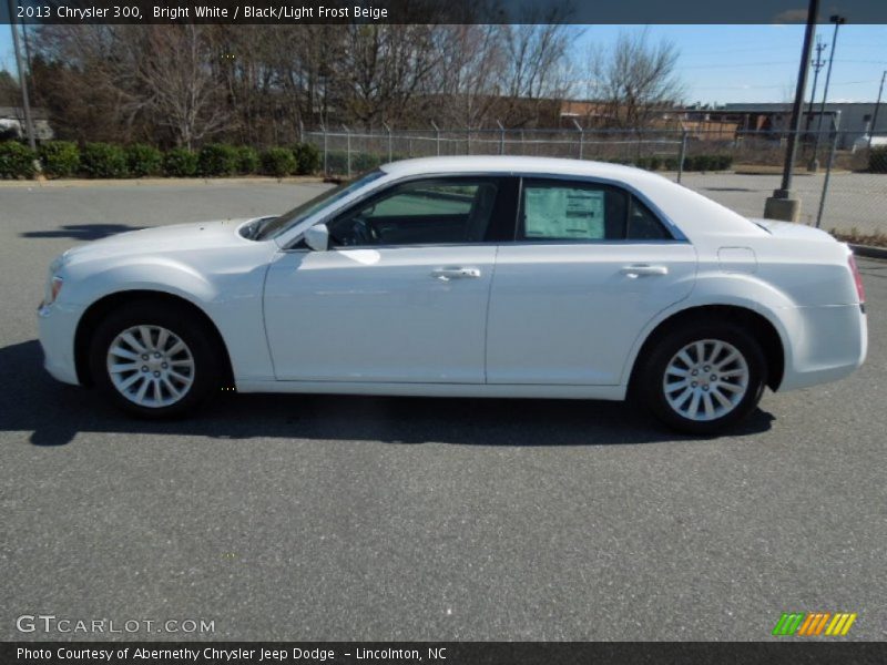Bright White / Black/Light Frost Beige 2013 Chrysler 300