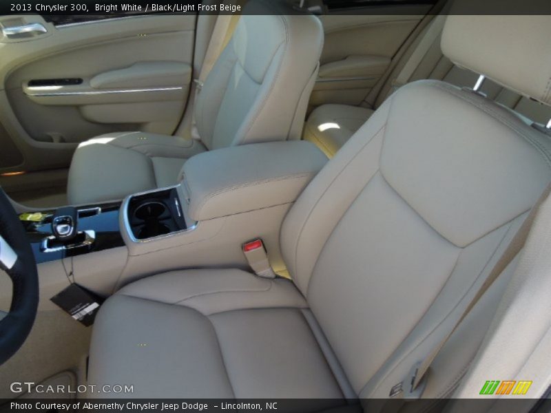 Bright White / Black/Light Frost Beige 2013 Chrysler 300