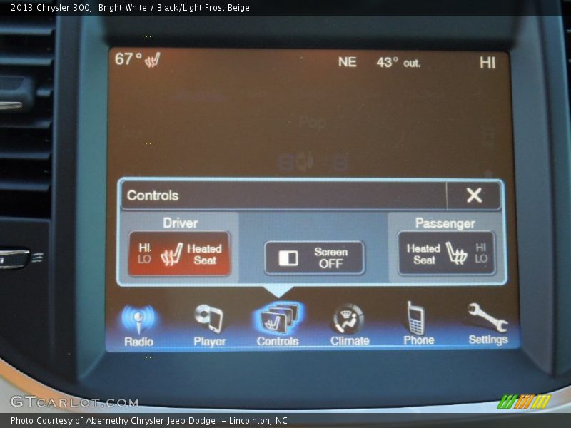 Bright White / Black/Light Frost Beige 2013 Chrysler 300