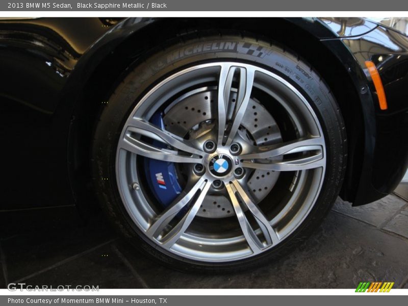 Black Sapphire Metallic / Black 2013 BMW M5 Sedan