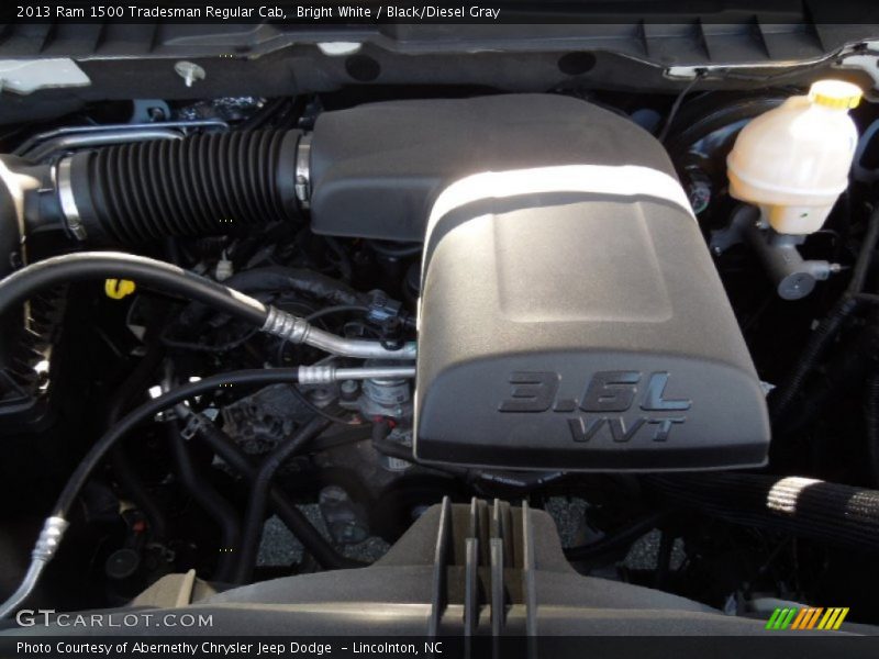 Bright White / Black/Diesel Gray 2013 Ram 1500 Tradesman Regular Cab
