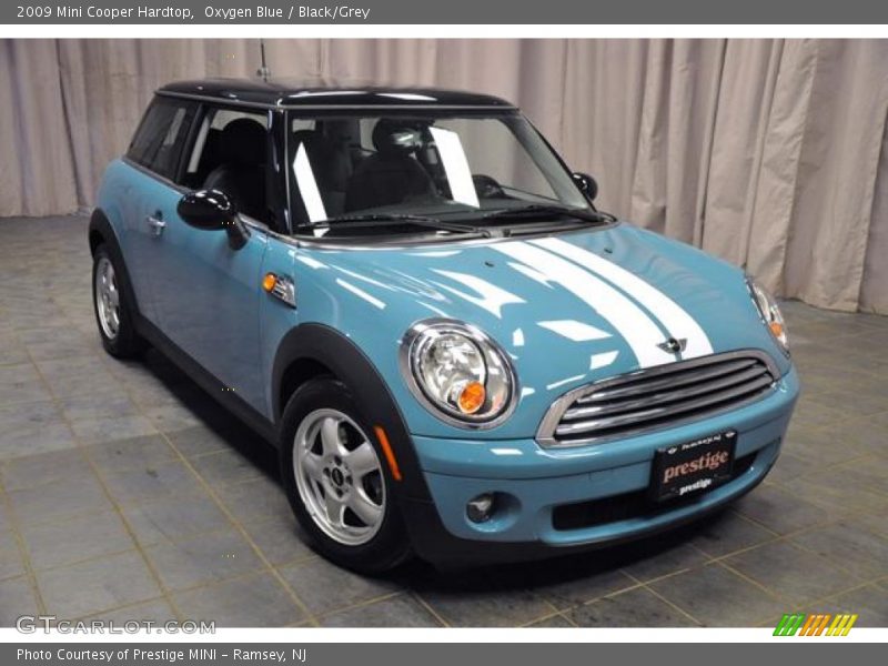 Oxygen Blue / Black/Grey 2009 Mini Cooper Hardtop