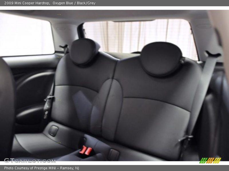 Oxygen Blue / Black/Grey 2009 Mini Cooper Hardtop