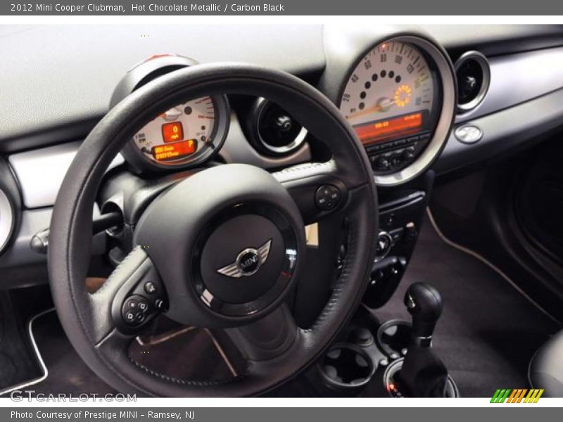 Hot Chocolate Metallic / Carbon Black 2012 Mini Cooper Clubman