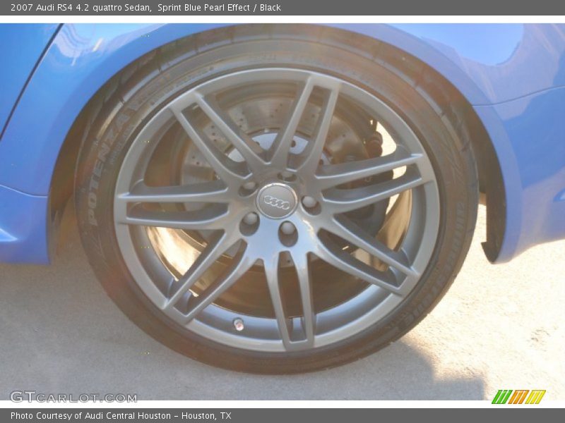 Sprint Blue Pearl Effect / Black 2007 Audi RS4 4.2 quattro Sedan