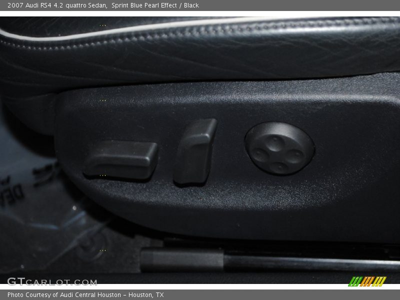 Sprint Blue Pearl Effect / Black 2007 Audi RS4 4.2 quattro Sedan