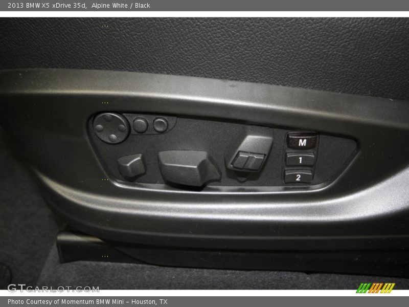 Alpine White / Black 2013 BMW X5 xDrive 35d