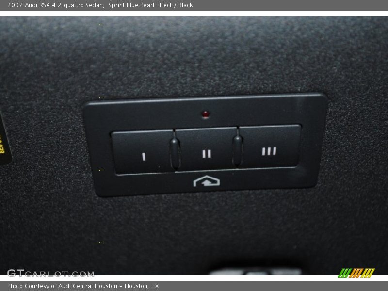 Sprint Blue Pearl Effect / Black 2007 Audi RS4 4.2 quattro Sedan
