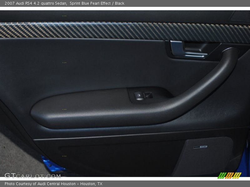 Sprint Blue Pearl Effect / Black 2007 Audi RS4 4.2 quattro Sedan
