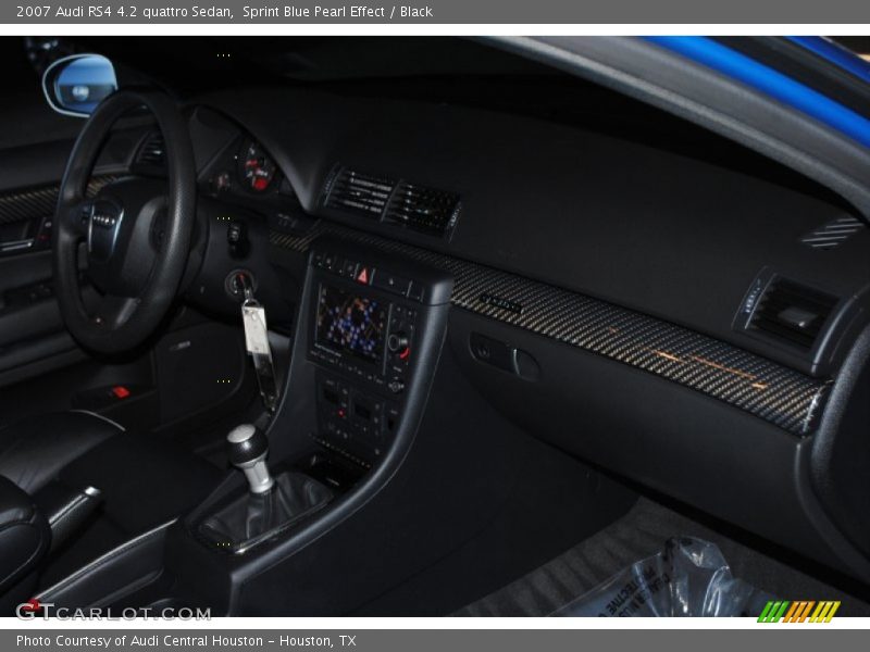 Sprint Blue Pearl Effect / Black 2007 Audi RS4 4.2 quattro Sedan