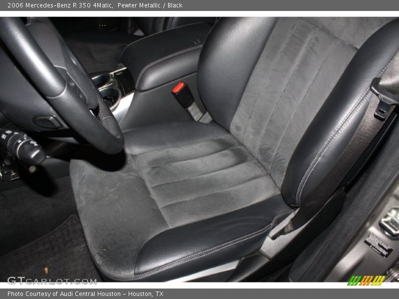 Front Seat of 2006 R 350 4Matic