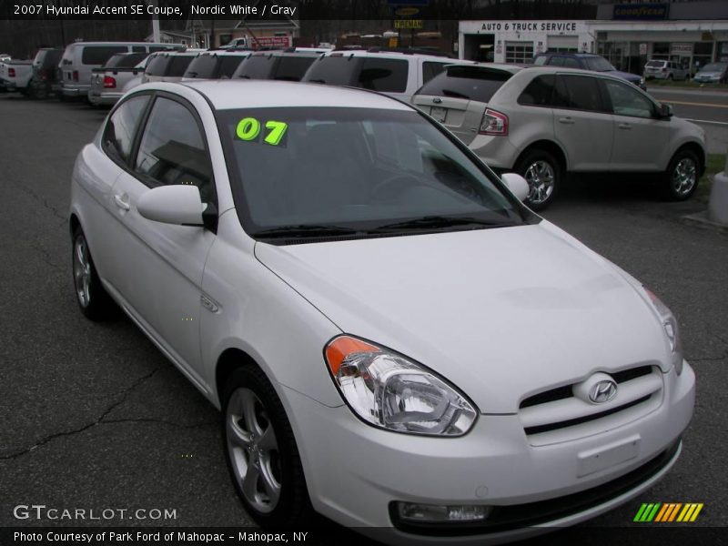 Nordic White / Gray 2007 Hyundai Accent SE Coupe