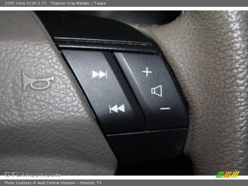 Titanium Gray Metallic / Taupe 2005 Volvo XC90 2.5T