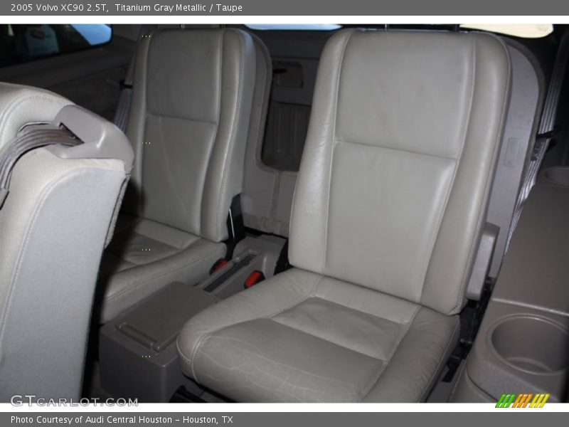 Titanium Gray Metallic / Taupe 2005 Volvo XC90 2.5T