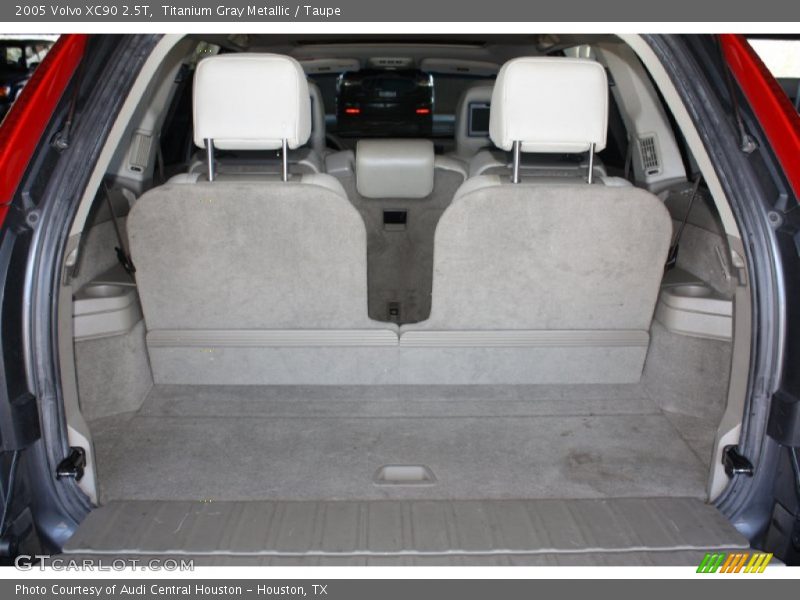 Titanium Gray Metallic / Taupe 2005 Volvo XC90 2.5T