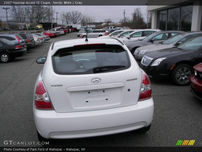 Nordic White / Gray 2007 Hyundai Accent SE Coupe