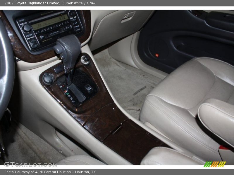 Super White / Gray 2002 Toyota Highlander Limited