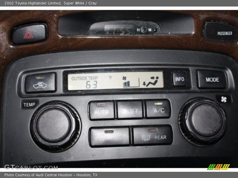 Super White / Gray 2002 Toyota Highlander Limited