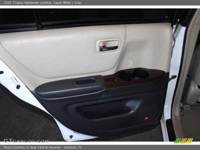 Super White / Gray 2002 Toyota Highlander Limited