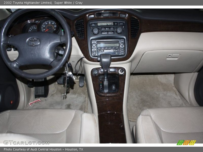Super White / Gray 2002 Toyota Highlander Limited