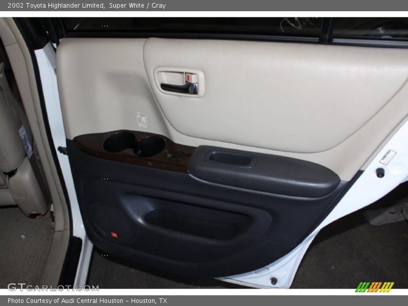 Super White / Gray 2002 Toyota Highlander Limited