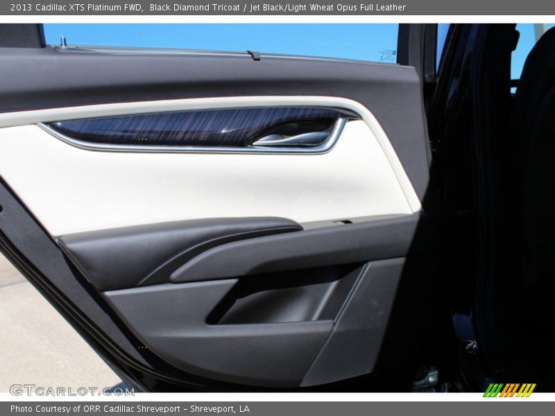 Door Panel of 2013 XTS Platinum FWD