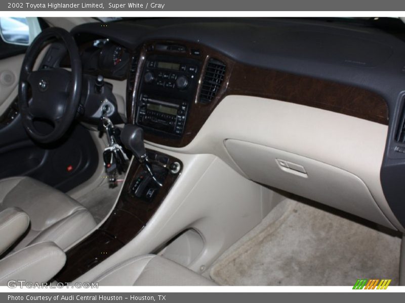 Super White / Gray 2002 Toyota Highlander Limited