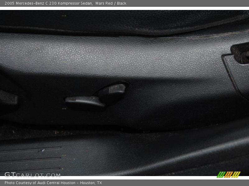 Mars Red / Black 2005 Mercedes-Benz C 230 Kompressor Sedan