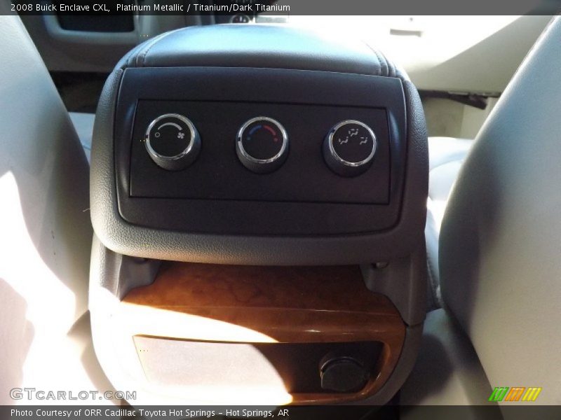 Platinum Metallic / Titanium/Dark Titanium 2008 Buick Enclave CXL