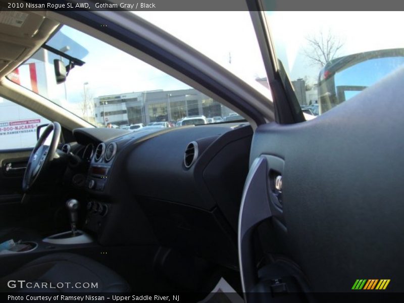 Gotham Gray / Black 2010 Nissan Rogue SL AWD