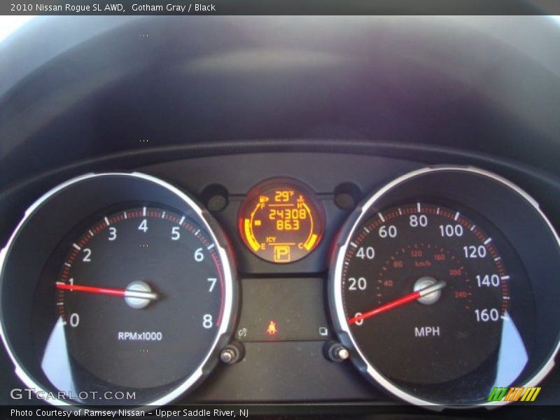 Gotham Gray / Black 2010 Nissan Rogue SL AWD