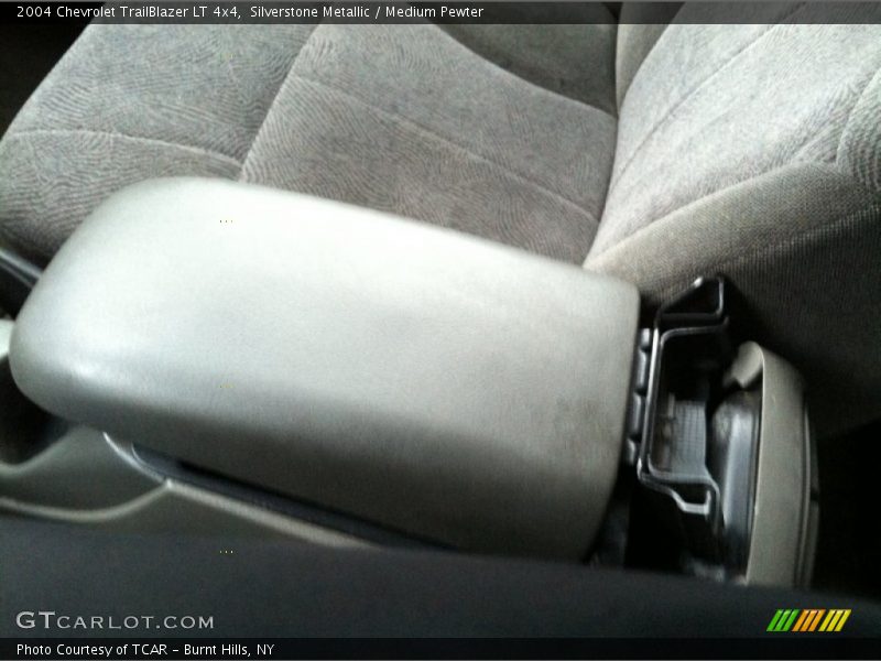 Silverstone Metallic / Medium Pewter 2004 Chevrolet TrailBlazer LT 4x4