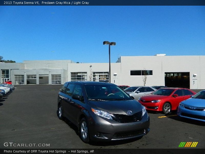 Predawn Gray Mica / Light Gray 2013 Toyota Sienna V6