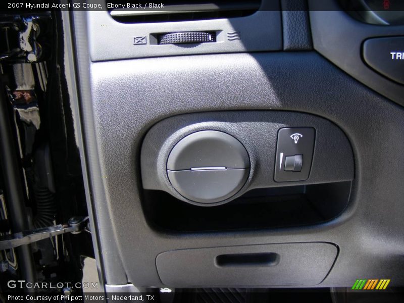 Ebony Black / Black 2007 Hyundai Accent GS Coupe