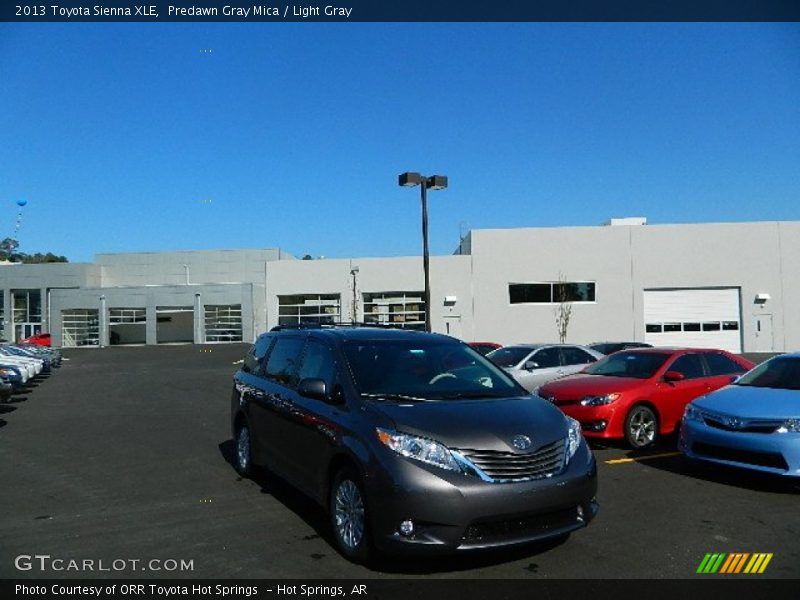 Predawn Gray Mica / Light Gray 2013 Toyota Sienna XLE