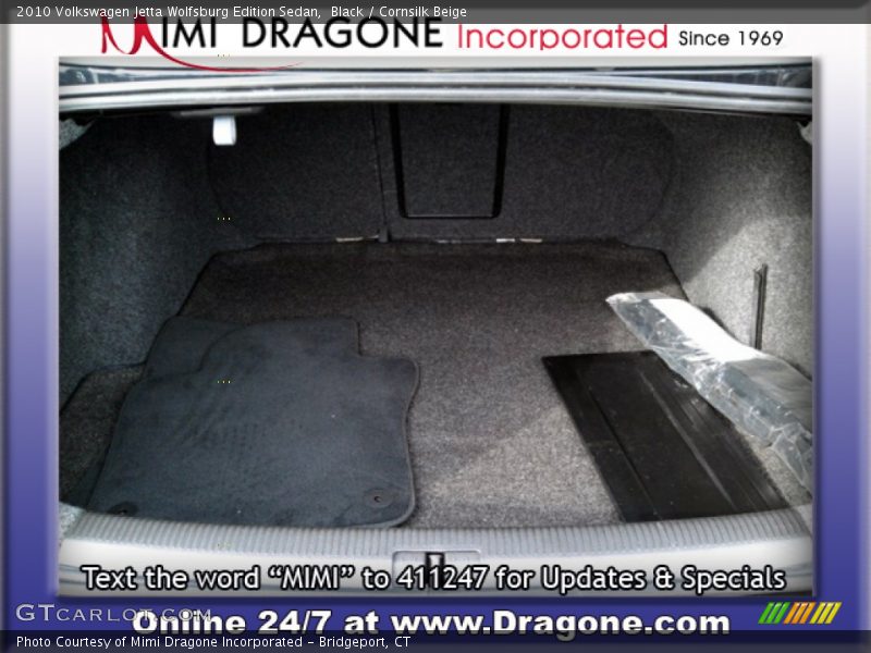Black / Cornsilk Beige 2010 Volkswagen Jetta Wolfsburg Edition Sedan