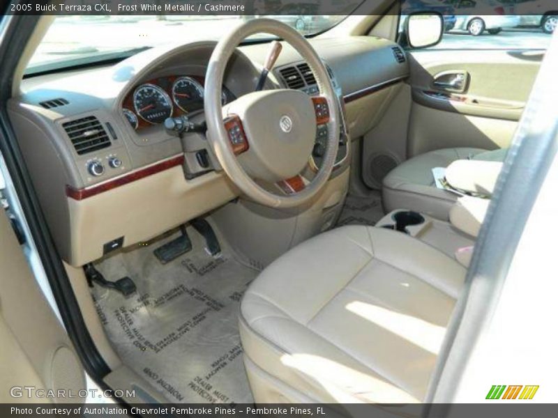 Frost White Metallic / Cashmere 2005 Buick Terraza CXL