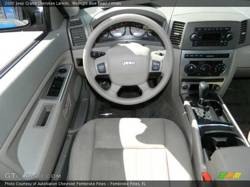 Midnight Blue Pearl / Khaki 2005 Jeep Grand Cherokee Laredo