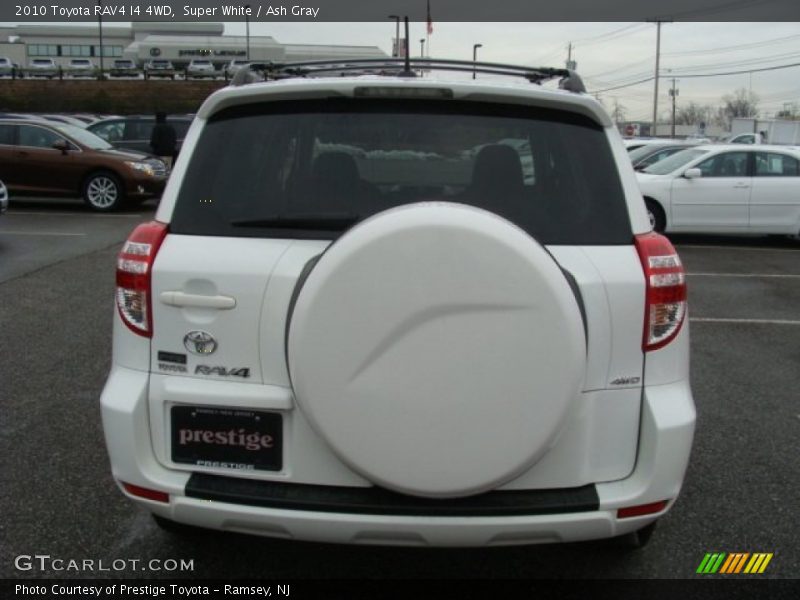 Super White / Ash Gray 2010 Toyota RAV4 I4 4WD