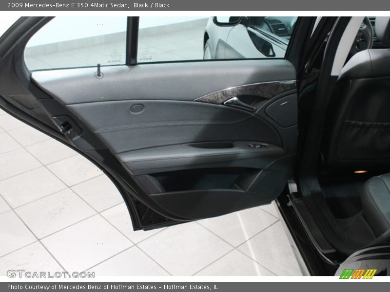 Black / Black 2009 Mercedes-Benz E 350 4Matic Sedan